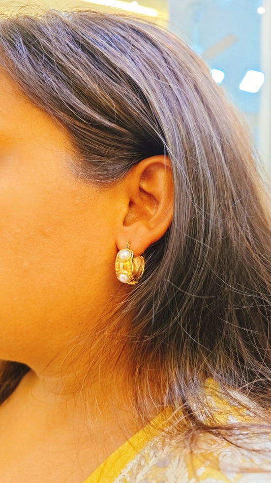 Retro Chic Huggie Hoops