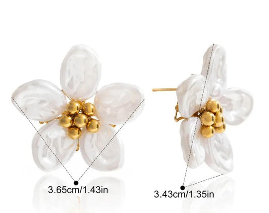 Blossom Pearl Studs